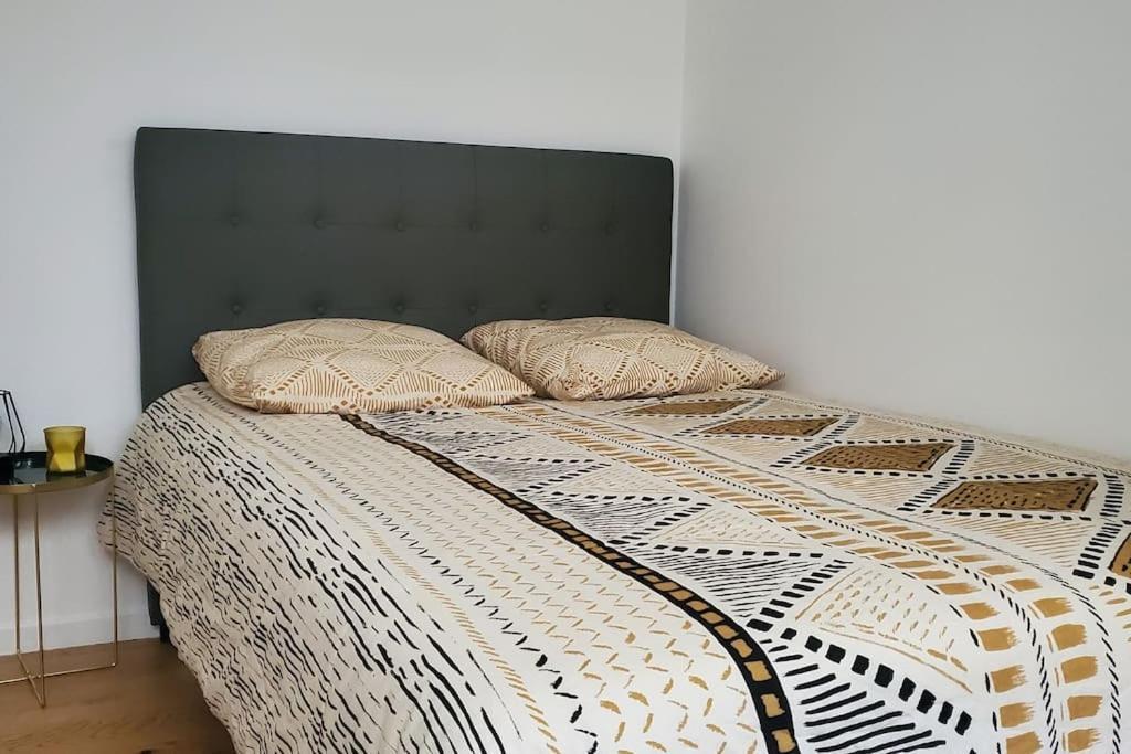 Tulsa Home - Superbe Appartement De Deux Chambres - Avec Terrasse Privee Osny Dış mekan fotoğraf